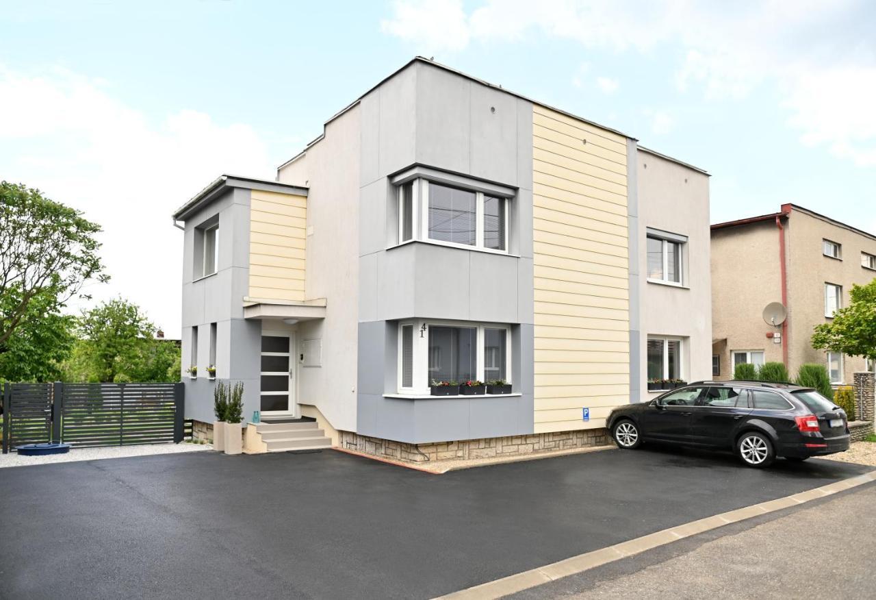 Apartman 5Five Presov Exterior photo